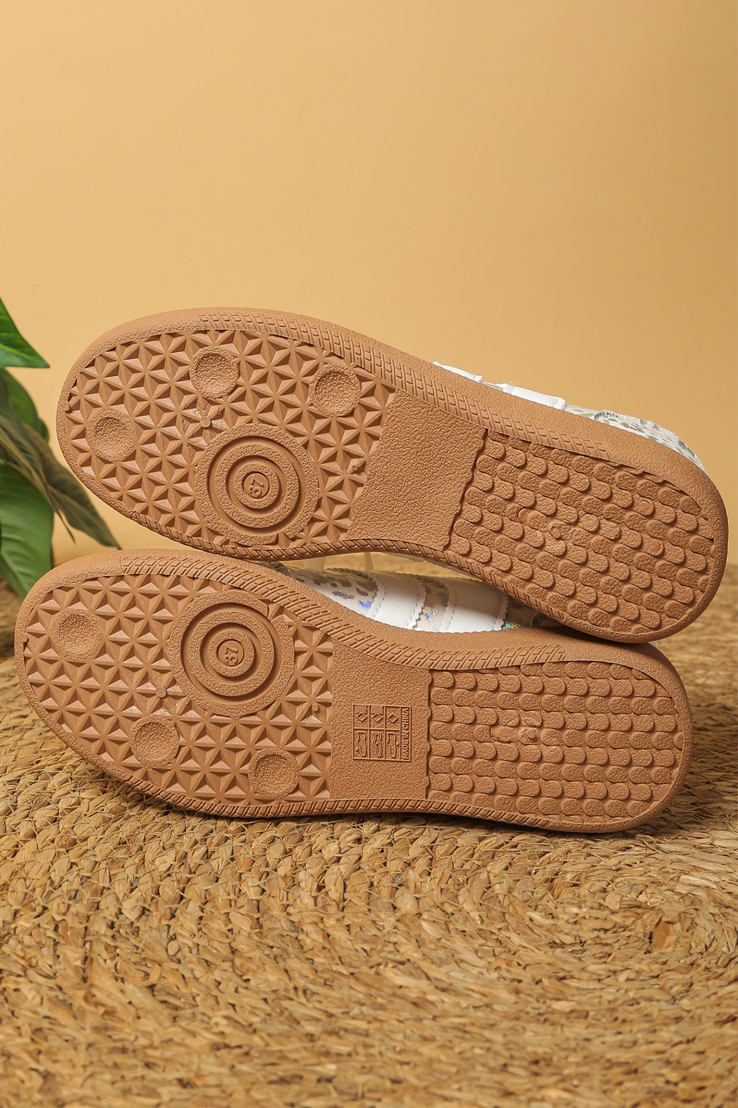 White PU Leather Detail Shimmer Leopard Printed Lace-up Sneakers