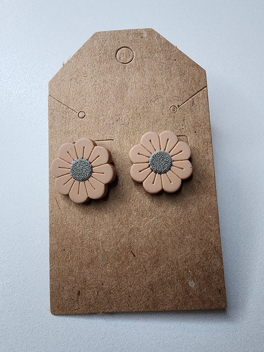 Texture Flower Stud Earrings