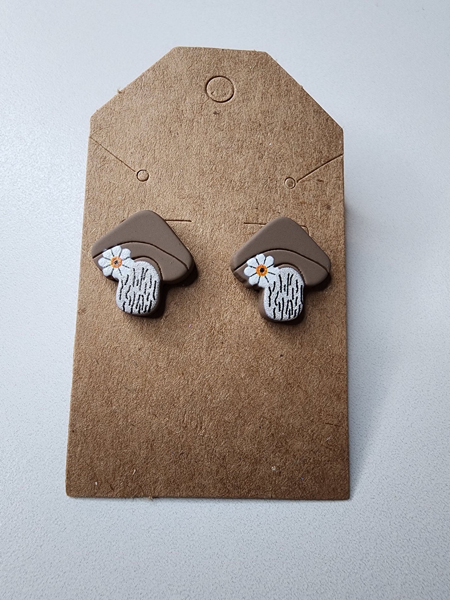 Texture Mushroom Stud Earrings