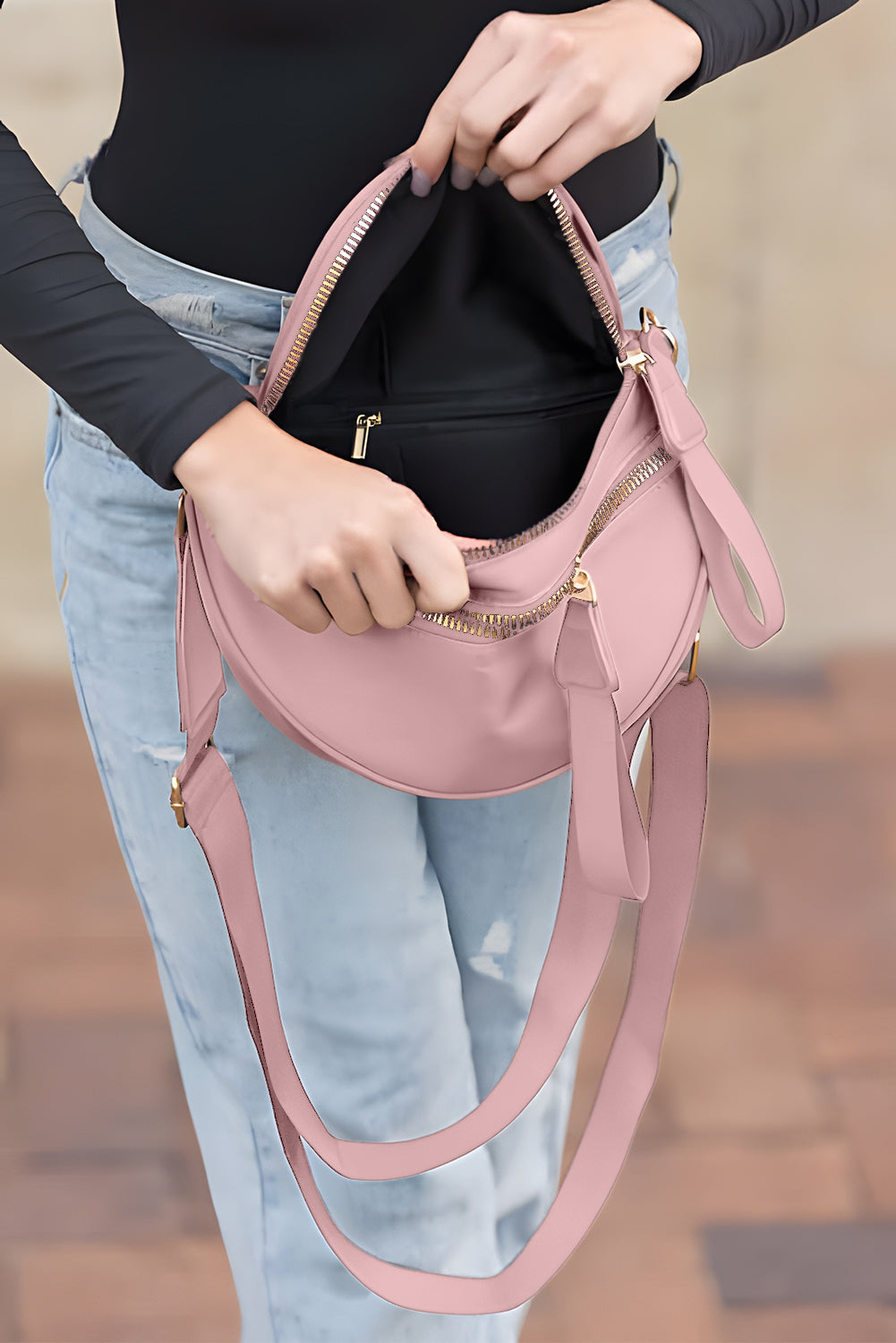 Black Wide Strap Zipper Crossbody Bag