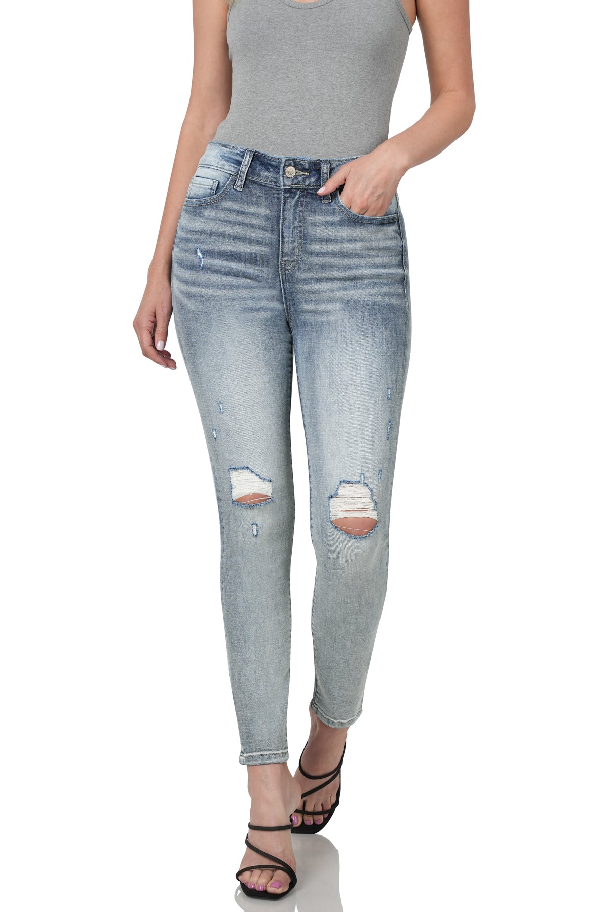 Distressed Skinny Jeans (Light)