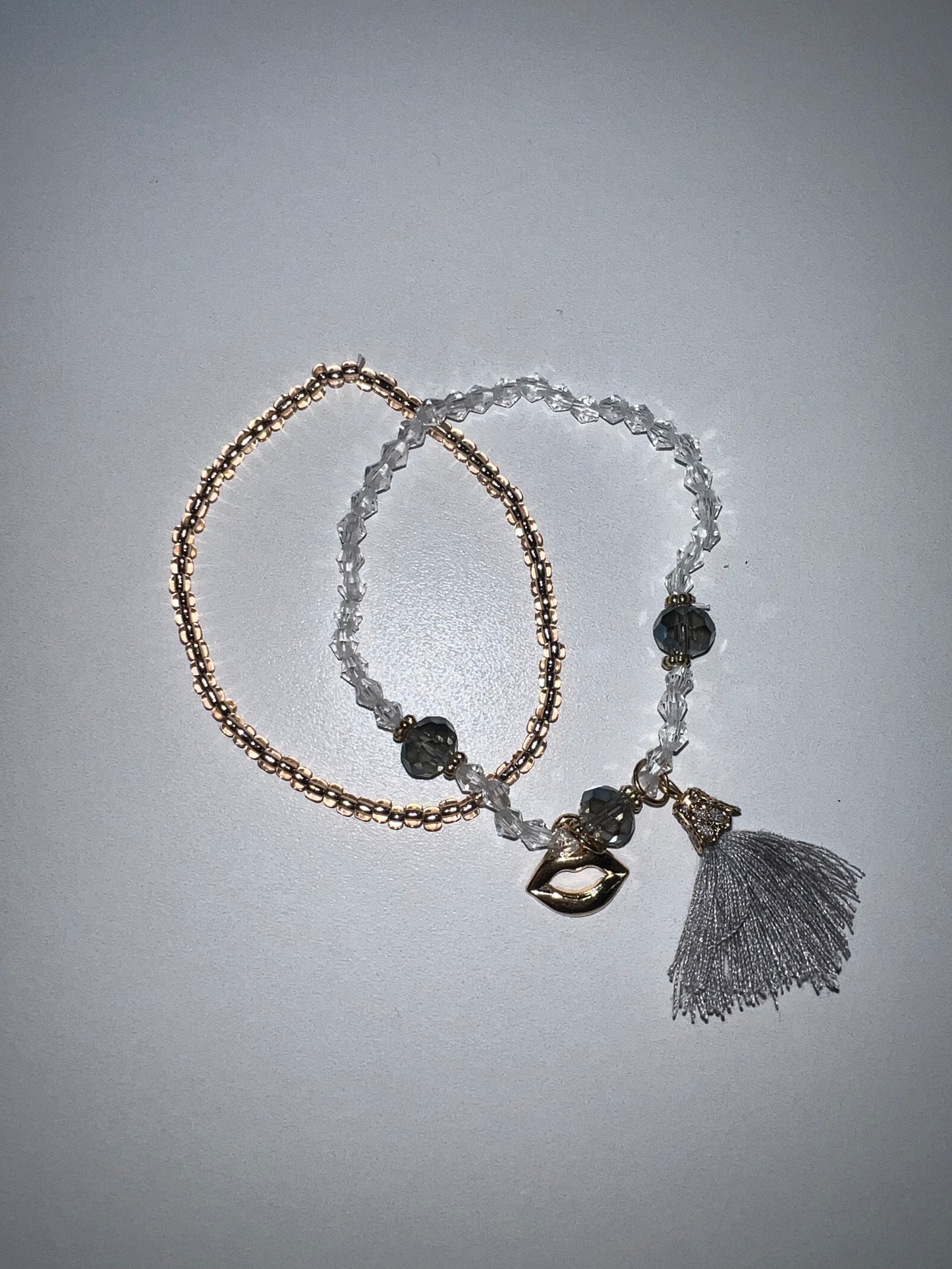 Gold Lips w/ Tassel Bracelet Set